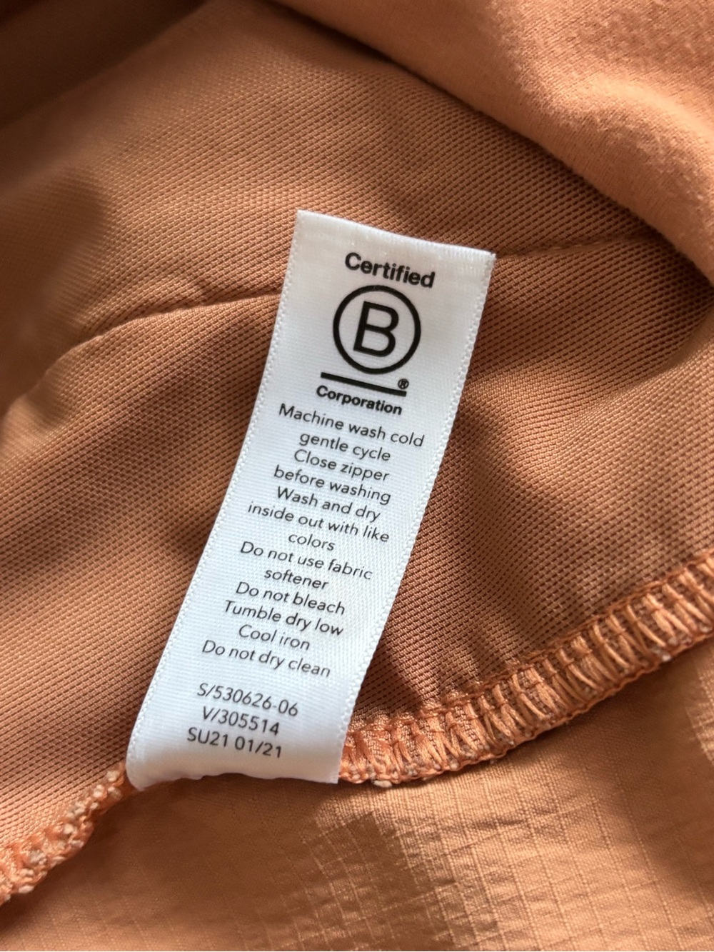 Athleta Women’s Stretch Midi Rise Trekkie North Peach Shorts Size/M - Picture 12 of 12
